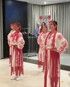 grupo de baile tradicional latinoamérica