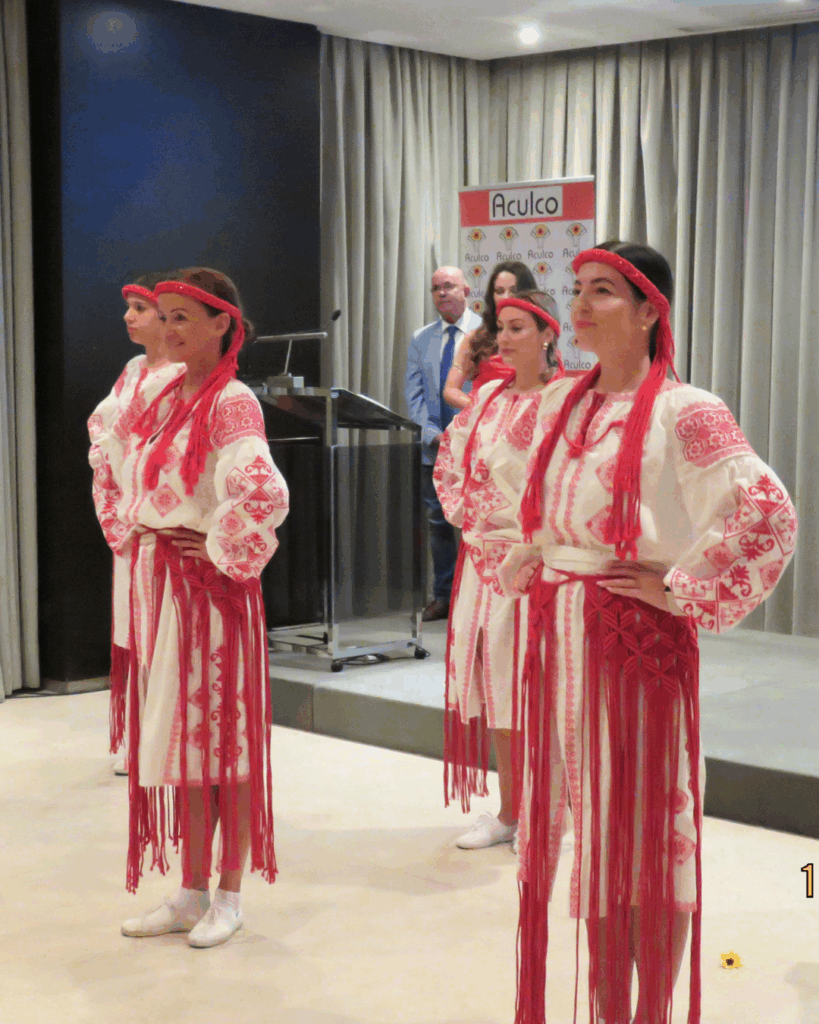 grupo de baile tradicional latinoamérica