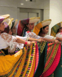 grupo de baile tradicional latinoamérica